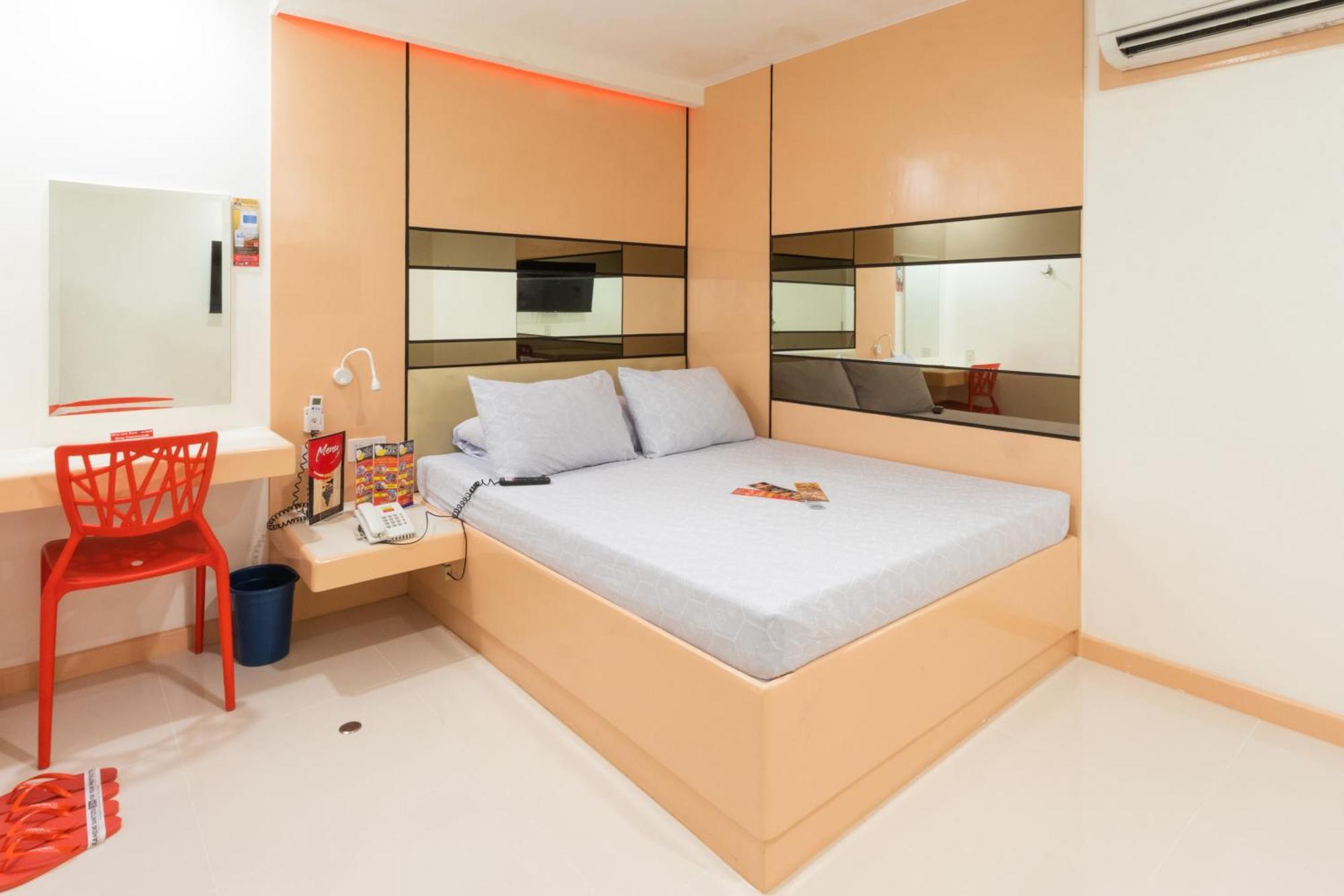 Hotel Sogo Guadalupe Makati City Esterno foto