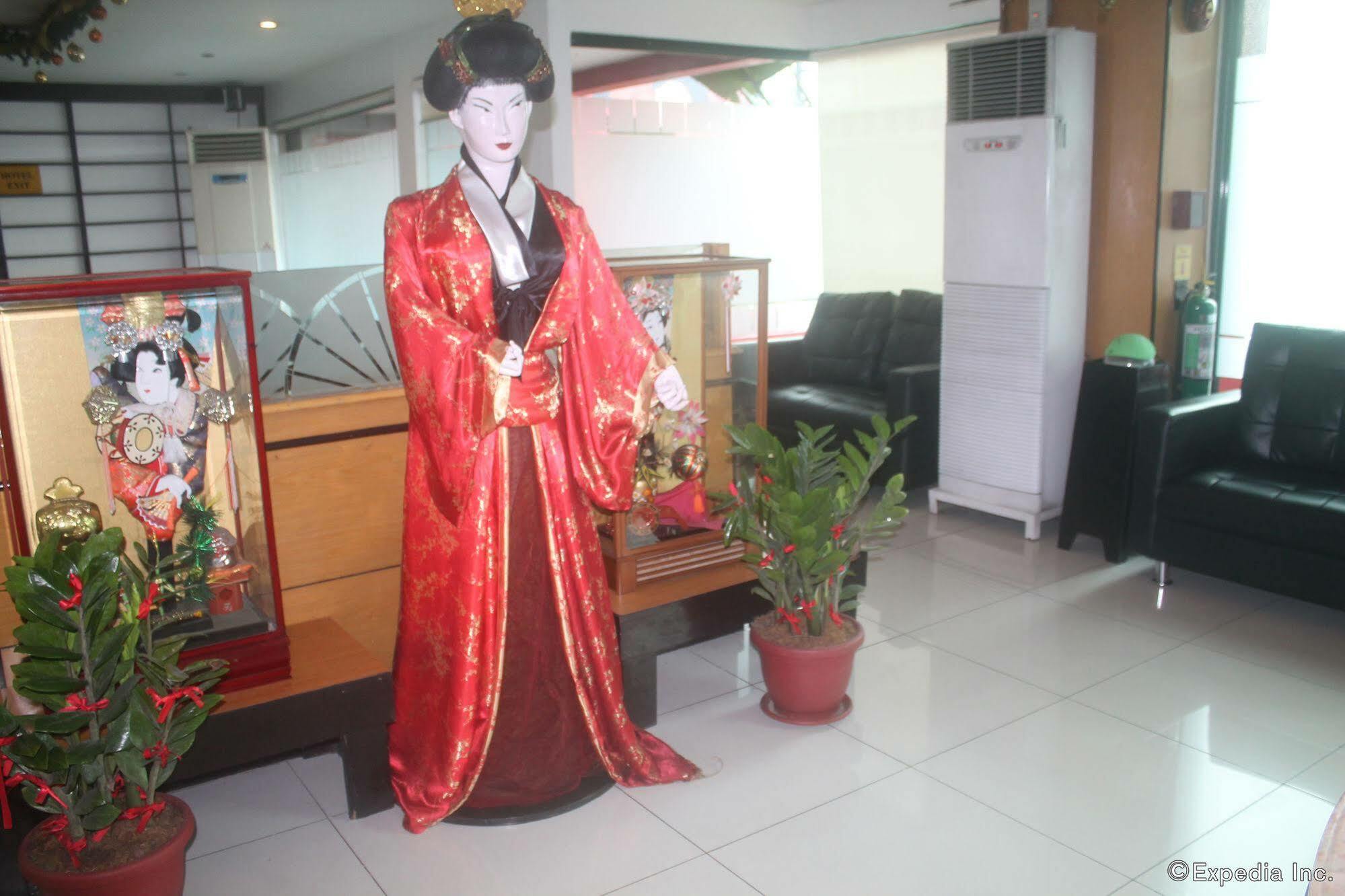 Hotel Sogo Guadalupe Makati City Esterno foto
